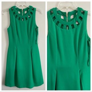NWOT green cut-out design dress US0